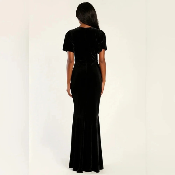 Lulu's Elegant Evenings Black Velvet Flutter Sleeve Trumpet Maxi Dress - Picture 5 of 12